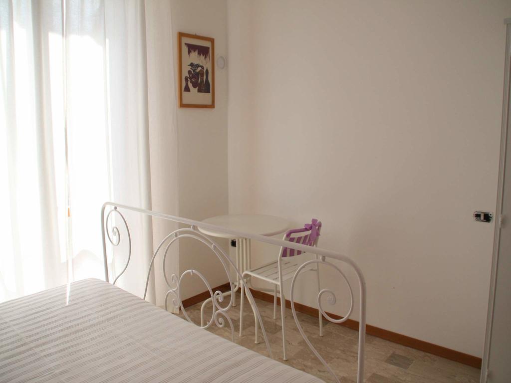 Cristina B&B Sassoferrato Habitación foto